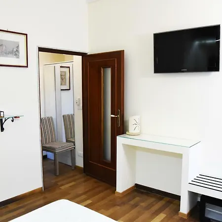 Nocleg ze śniadaniem Al Vecchio Glicine 3*